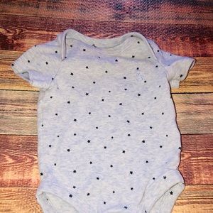 BABY GAP STAR ONESIE